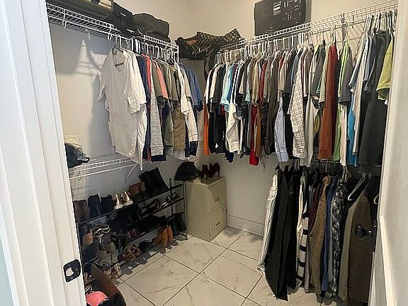 4th image of 380 Lee Road 2161