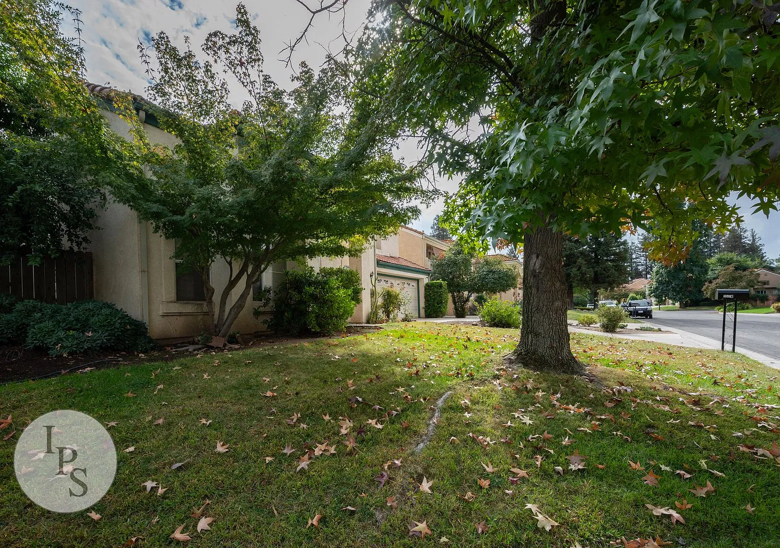 Updated 3-Bedroom Woodward Lake Home with Bonus Room & Resort-Style Community Amenities — Photo 3