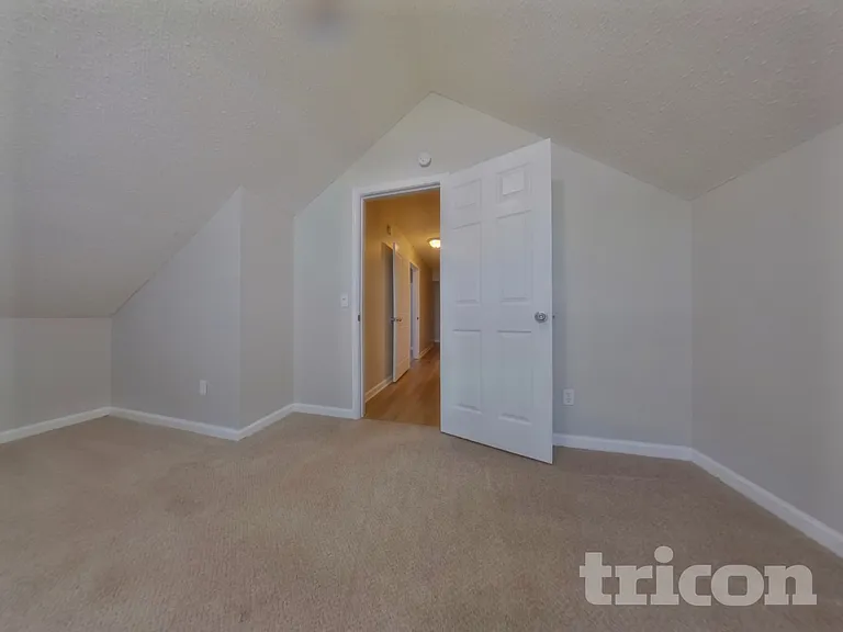 2345 Iron Horse Dr — Photo 7