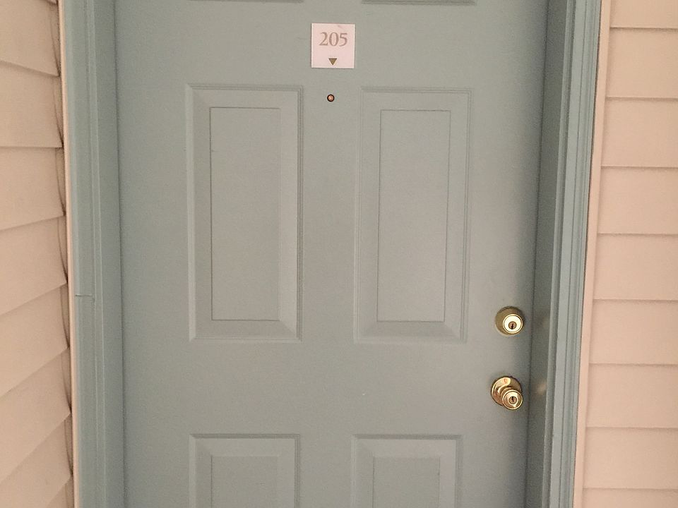 1st image of 1688 118th Ave SE #205