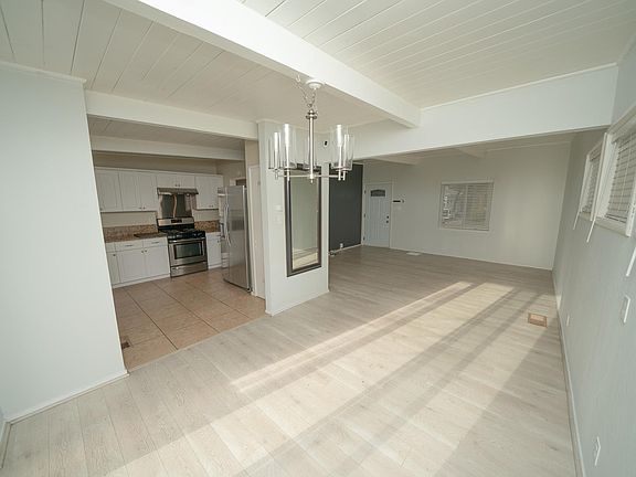 4th image of 2230 Juanita Ln