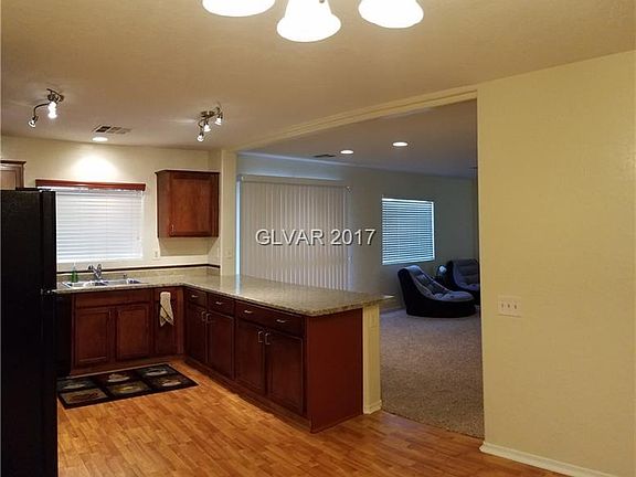 3rd image of 9098 Westchester Hill Ave
