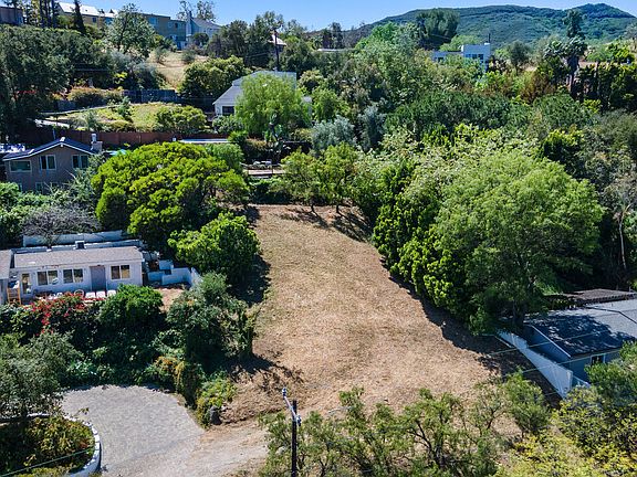 5th image of 26316 Fairside Rd