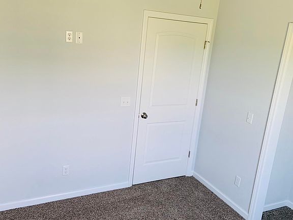 5th image of 25433 NW Rosewood Cir