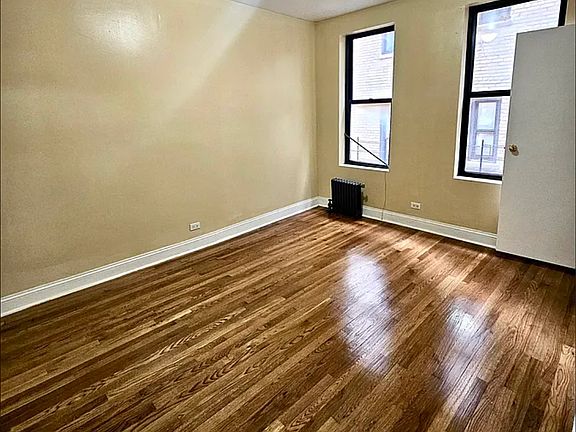 4th image of 76 Saint Nicholas Pl #32