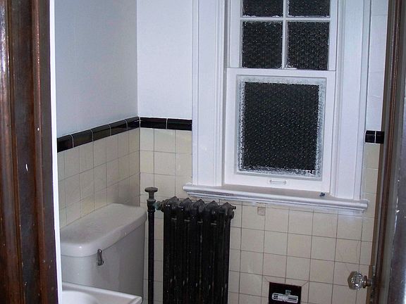 5th image of 1783-91 25th St #1783