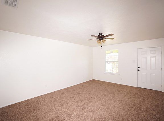 2nd image of 1117 Zeneta Ave