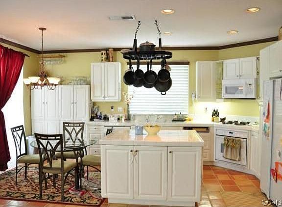 5th image of 28315 Berylwood Pl