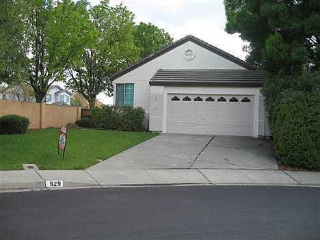 1st image of 929 Clifton Ct
