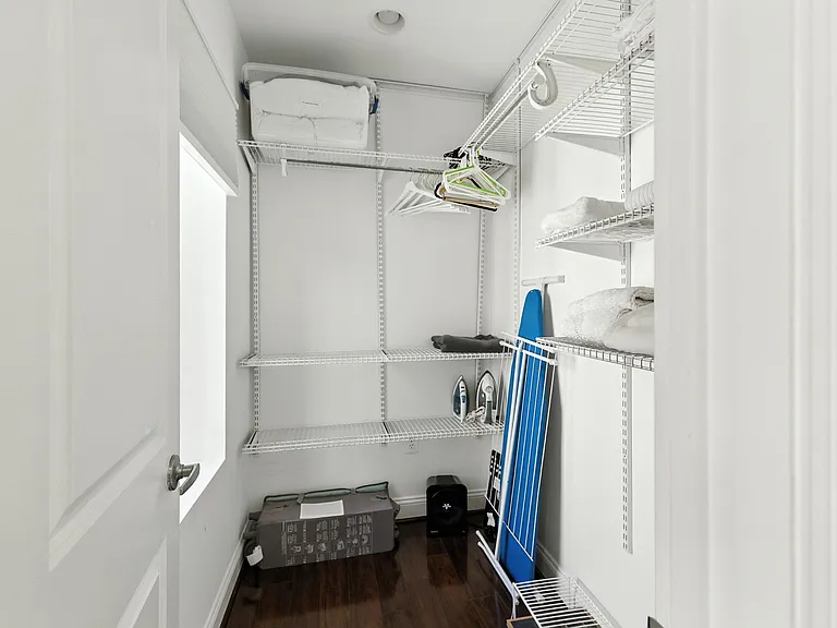 2033 P St NW — Photo 14