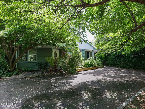 2nd image of 115 Browns Dock Road