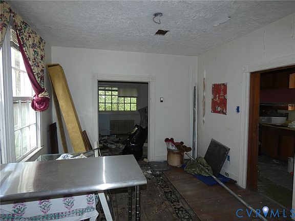 3rd image of 127 New St