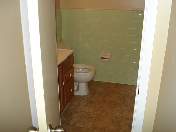 4th image of 735 Cobb Pkwy N APT 10
