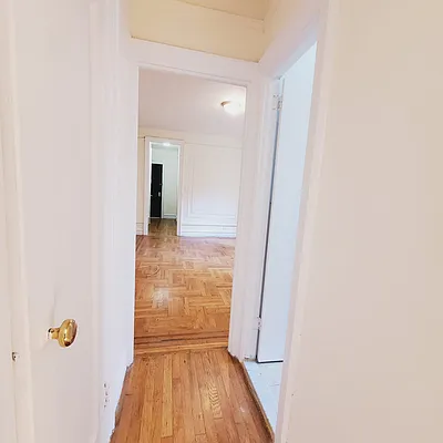 Rented by New York Residence | media 19