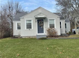 15 North Dr, Westerly, RI 02891