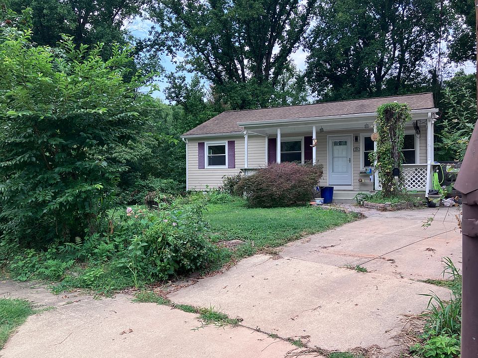 1st image of 1306 Everett Ave