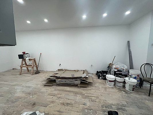 3rd image of 693 Bristol St APT 2