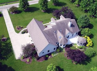 16073 Burr Oak Rd, Plano, IL 60545