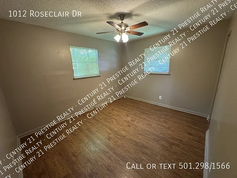 1012 Roseclair Dr — Photo 6