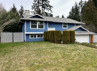 627 NE Conifer Dr, Bremerton, WA 98311