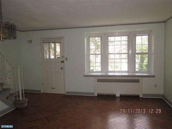 2nd image of 6647 Lynford St