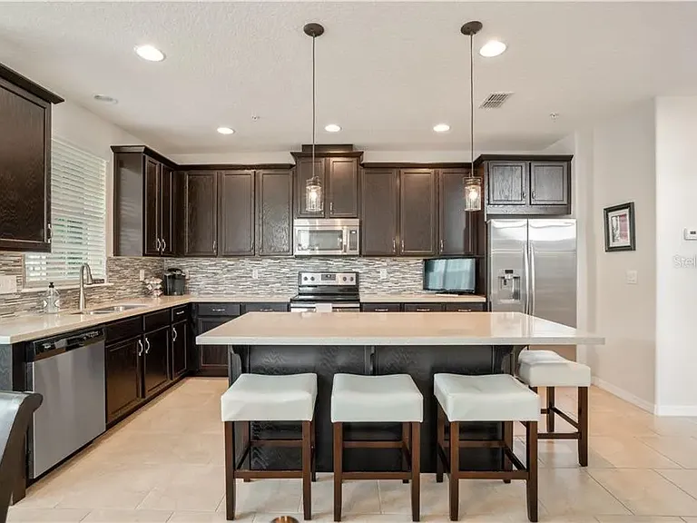 1062 Clifton Springs Ln — Photo 15