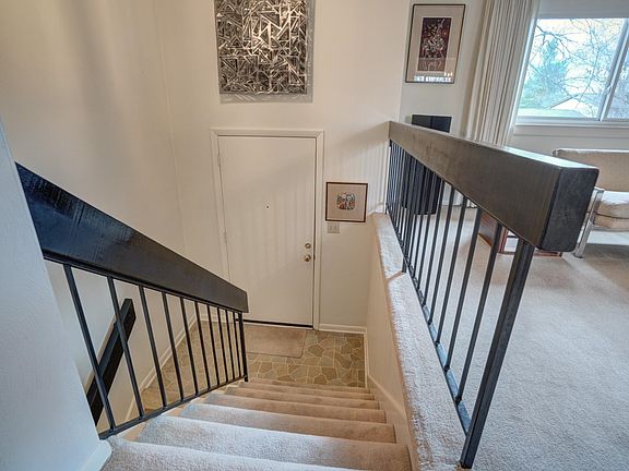 3rd image of 2307 Terra Bella St