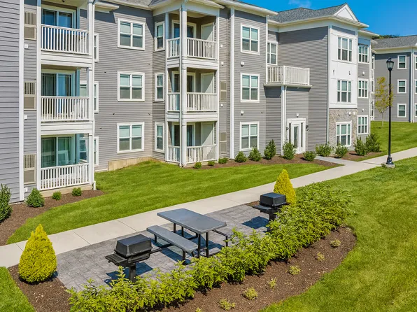 Westledge Apartments