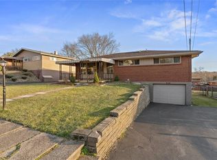 633 Garden City Dr, Monroeville, PA
