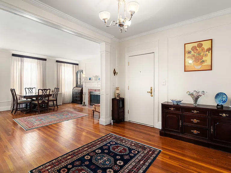 325 Tappan St #6 — Photo 11