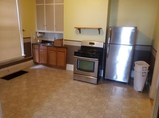 1857 N Oakland Ave, Milwaukee, WI 53202