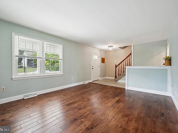 4th image of 125 Brakel Ln