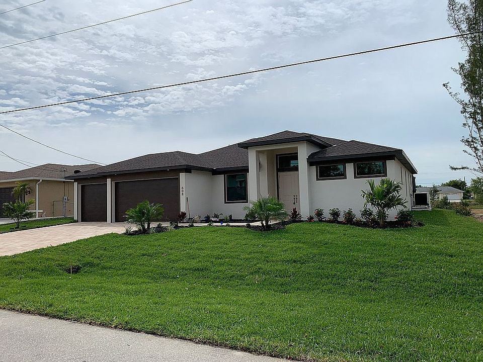 1st image of 608 SW 28th St