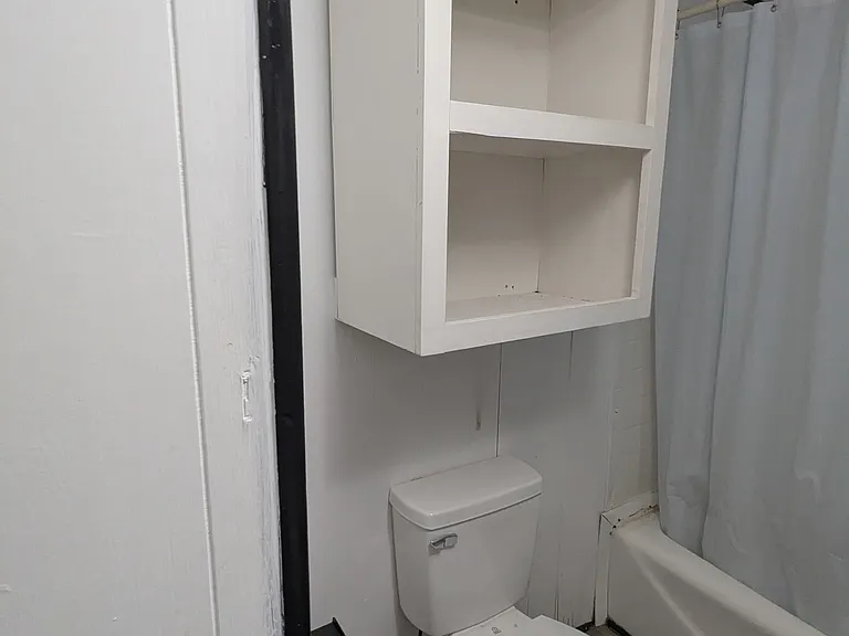 110 Armentor St #22 — Photo 6