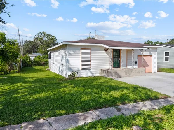 1821 Hawthorne Dr, Corpus Christi, TX 78404