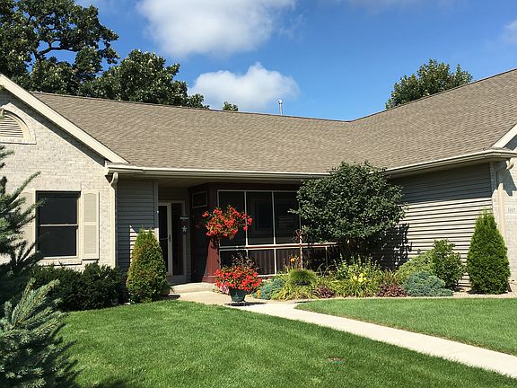 3rd image of 3517 Hemmingway Dr
