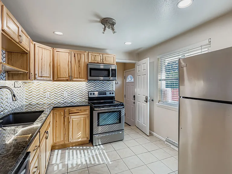 3195 W Mexico Ave — Photo 9