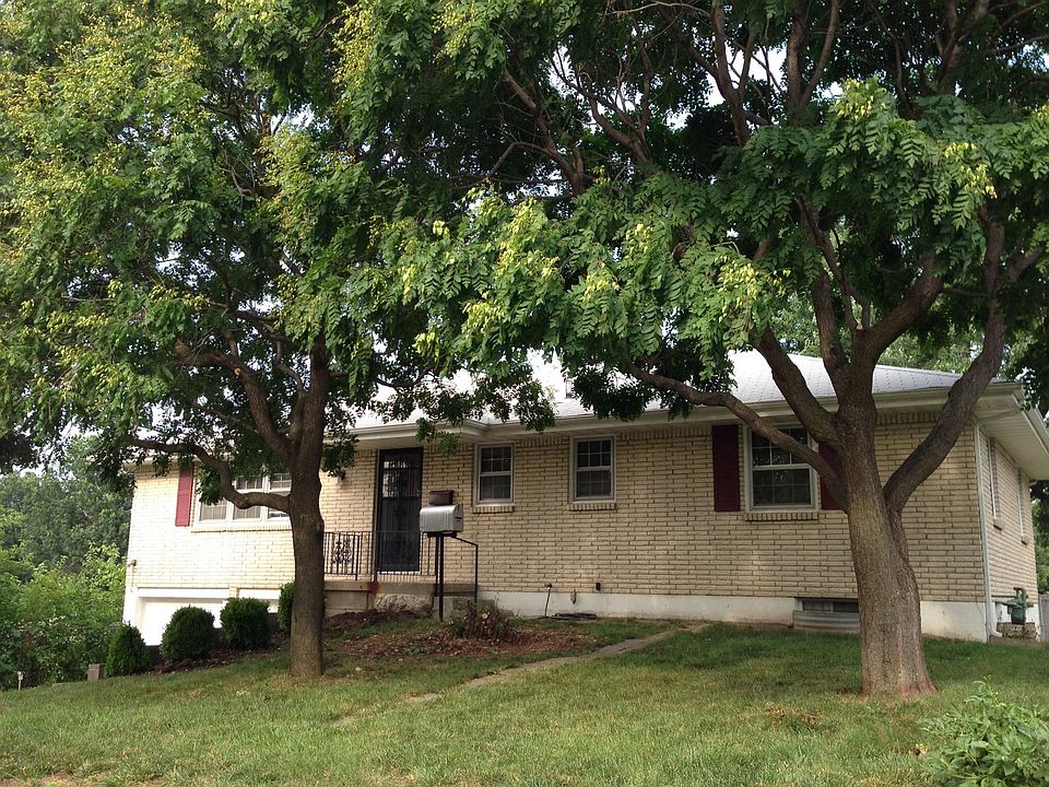 1st image of 4101 S River Blvd