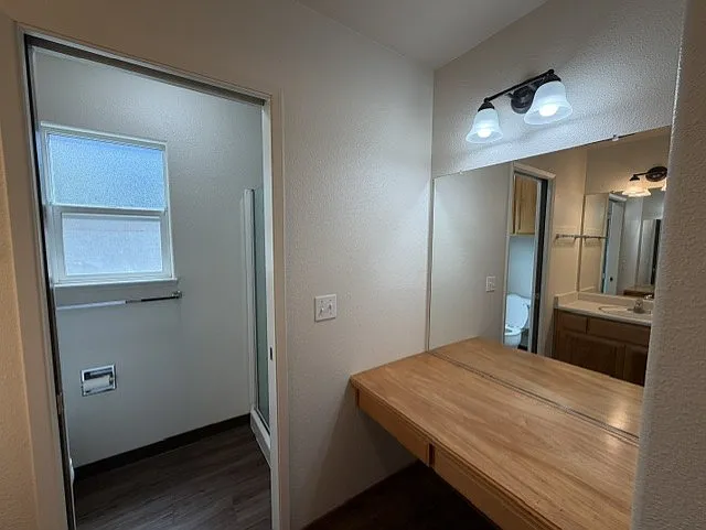 1332 Glenbrook Way — Photo 14