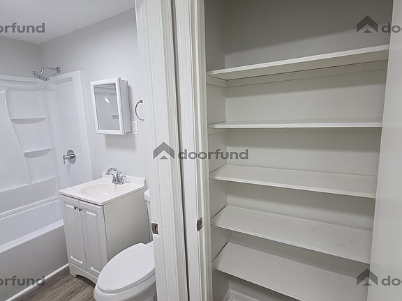 2nd image of 174 Columbus St APT 4