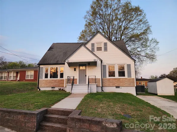 210 Lincoln St SW, Concord, NC 28025