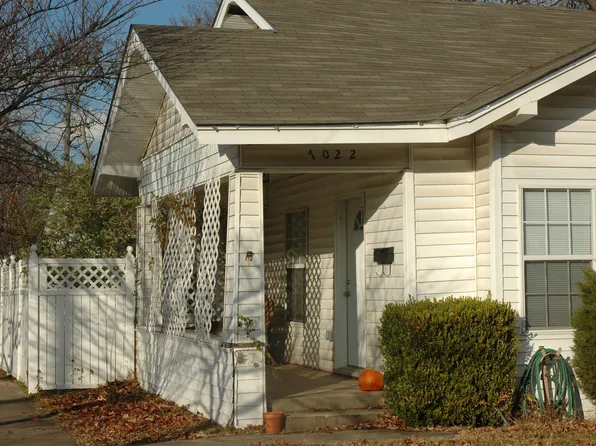 1022 Egan St, Denton, TX 76201