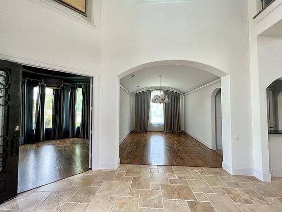 5th image of 12418 Cross Canyon Ln