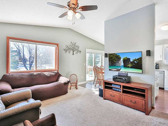 3rd image of 2590 Copper Cliff Trl