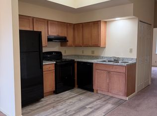 2007 S 11th St APT B, Saint Louis, MO 63104