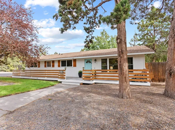 2858 NE Canyon Park Dr, Bend, OR 97701