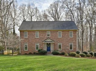 8200 Whitewater Dr, Clemmons, NC 27012