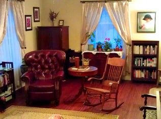 325 Meadow Ave N, Renton, WA 98057