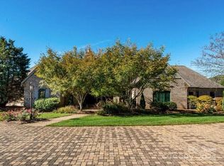 9 Linkside Ct, Arden, NC 28704