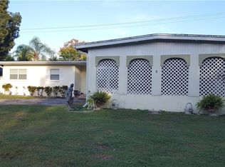 515 Carolyne St, Temple Terrace, FL 33617